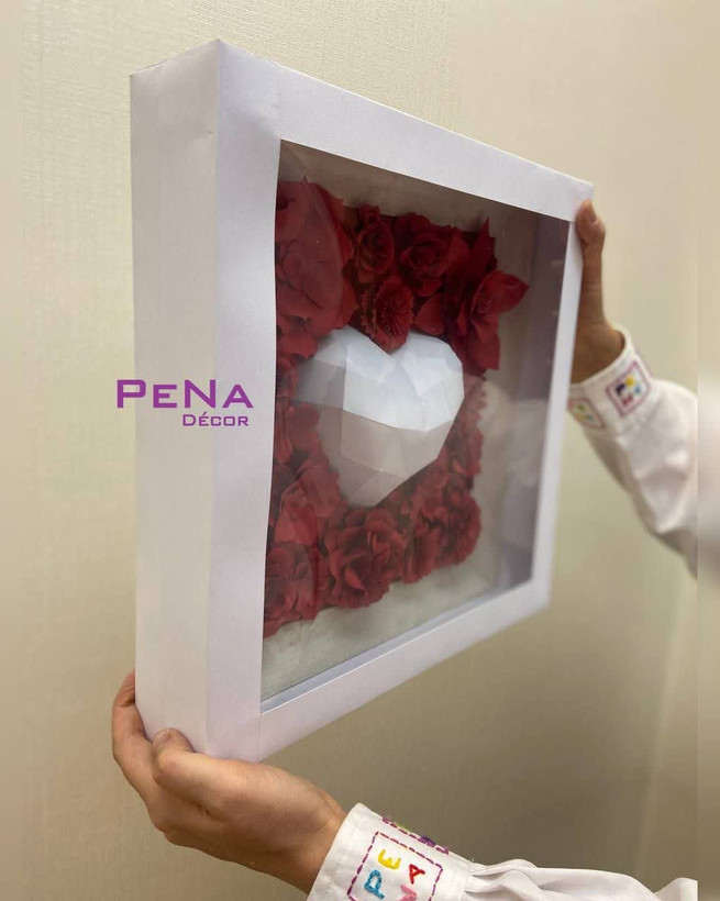 تابلو گل برجسته عشق جاودان