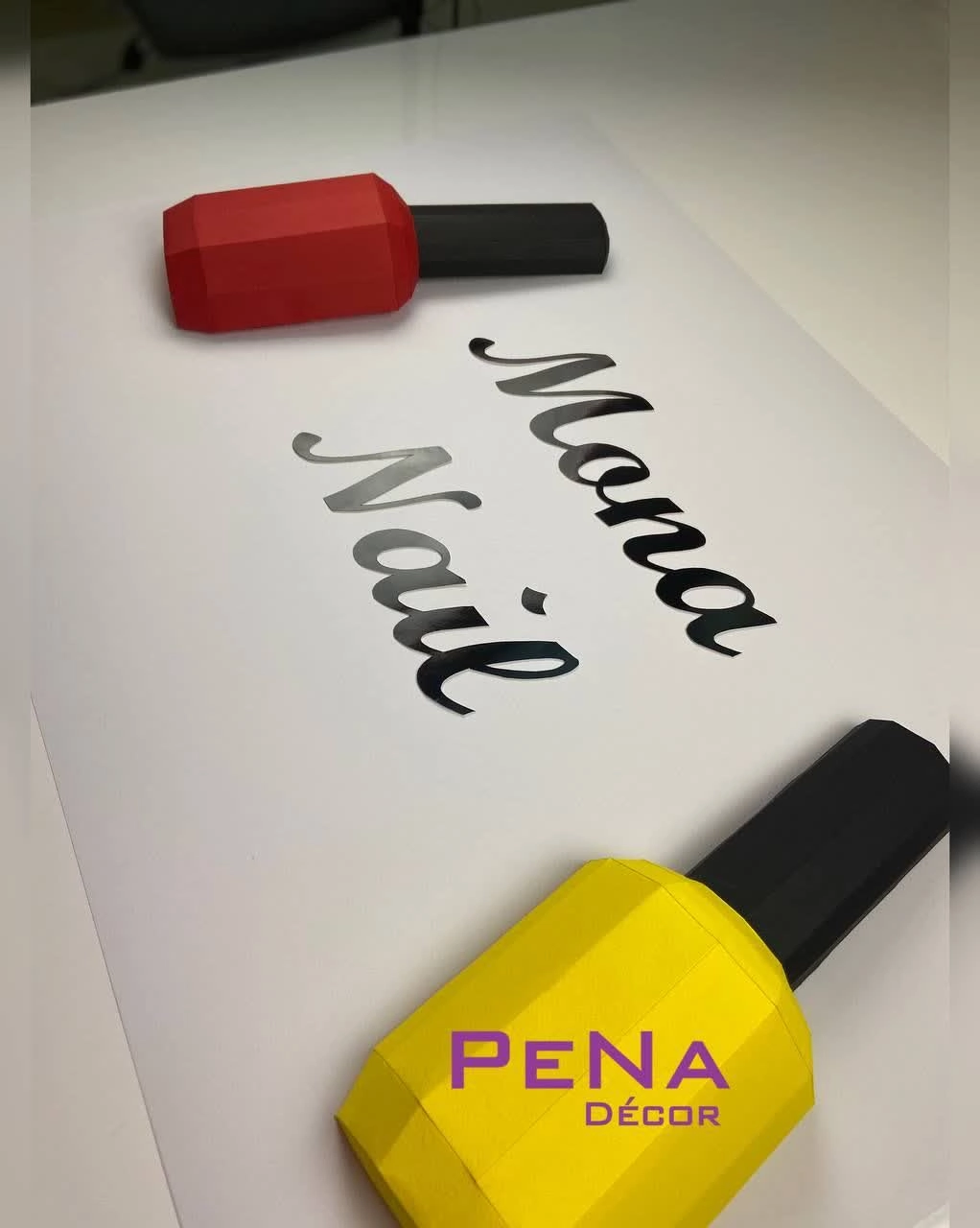 مجسمه دکوراتیو لاک دیواری