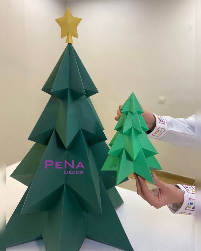 مجسمه دکوراتیو درخت کریسمس