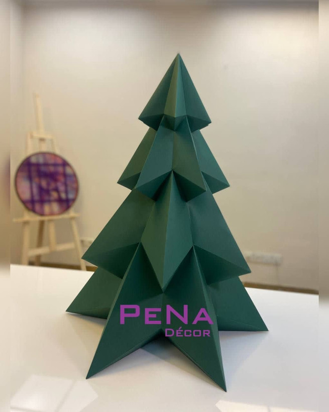 مجسمه دکوراتیو درخت کریسمس