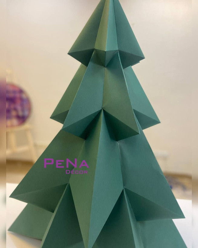 مجسمه دکوراتیو درخت کریسمس