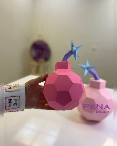 مجسمه دکوراتیو بمب جرقهای