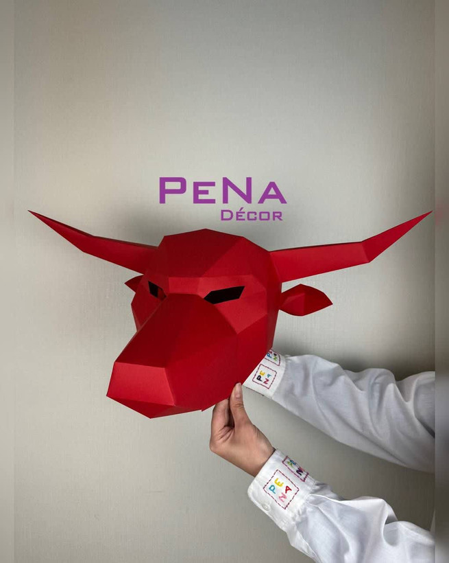 دکور سر مانکن گاو شاخ دار