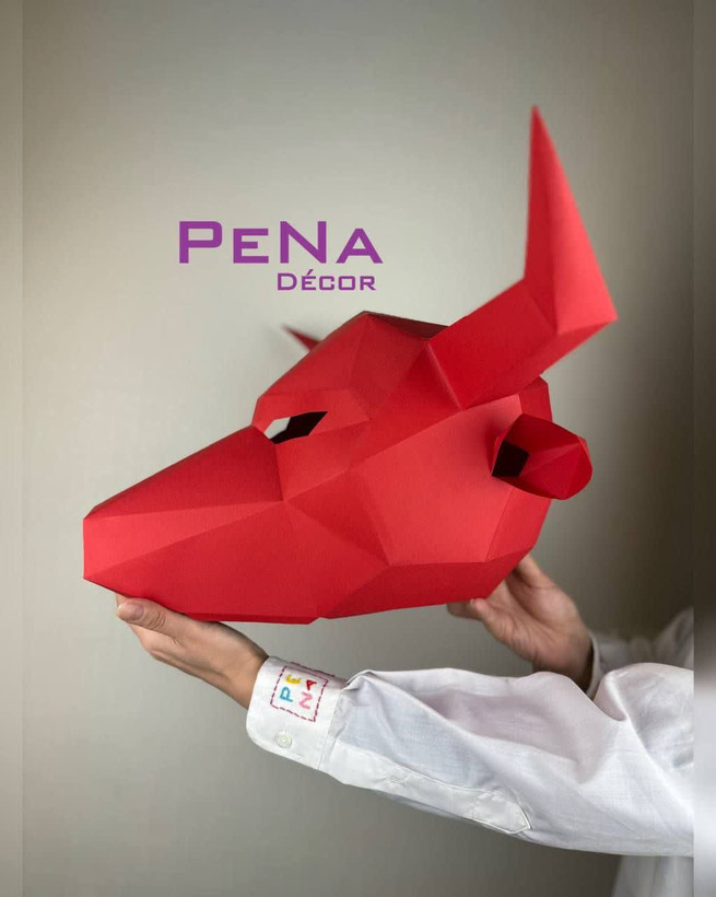 دکور سر مانکن گاو شاخ دار