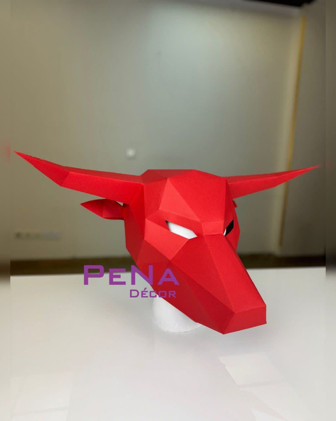 دکور سر مانکن گاو شاخ دار