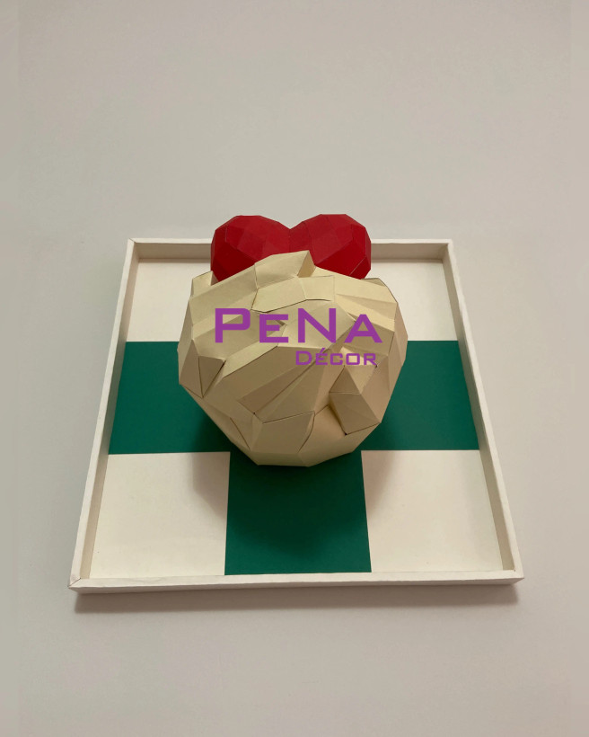 تابلو دستان زندگی بخش