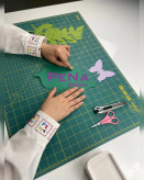 کلاس آموزشی ساخت گلهای دکوراتیو